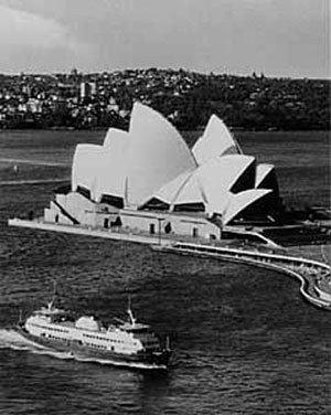 Skyline and Opera House, Sydney (credit: Vivian Fancher)